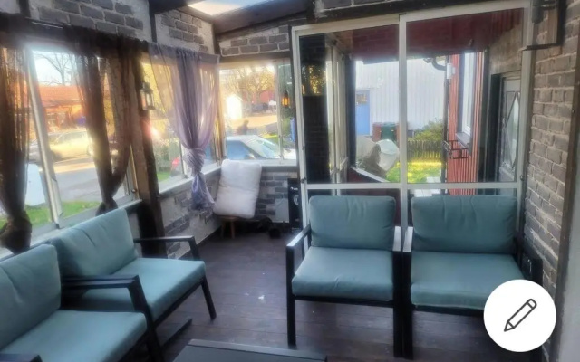 2 bed Room Quite and Central House in Orebro