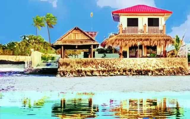 Exclusive On-the-beach Jade's Beach Villa