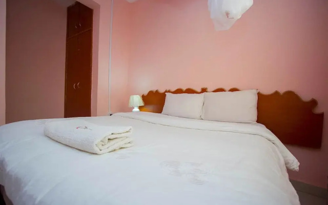 Intercounty Gardens Hotel