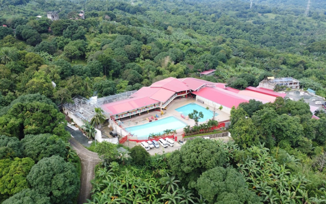 Paradise Adventure Camp 3 & Resort by Cocotel