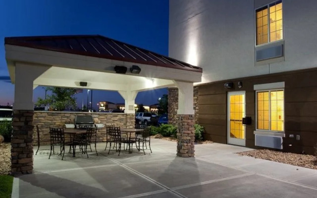 Candlewood Suites Loveland