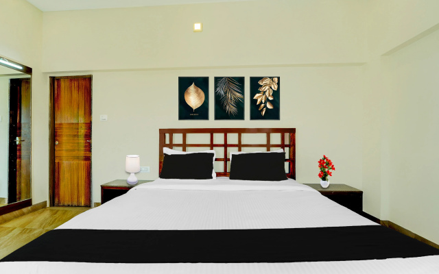 OYO 79915 SRJs Thaneesh Residency
