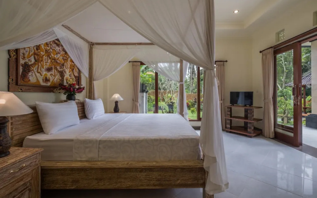 Puri Astina Villa