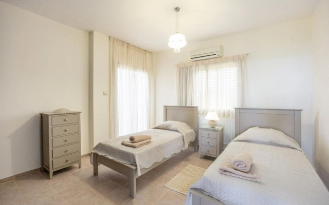 Villa Lefkos in Argaka