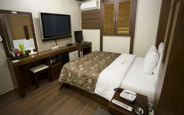 Suyu H Hotel