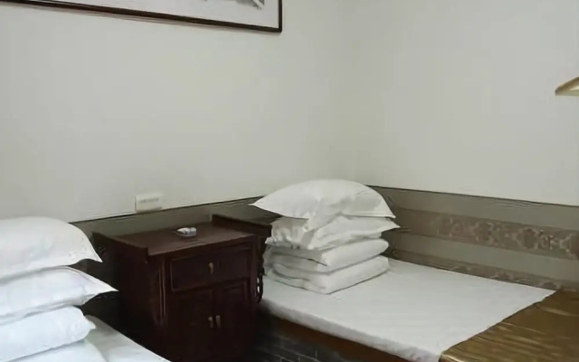 Juhelou Inn