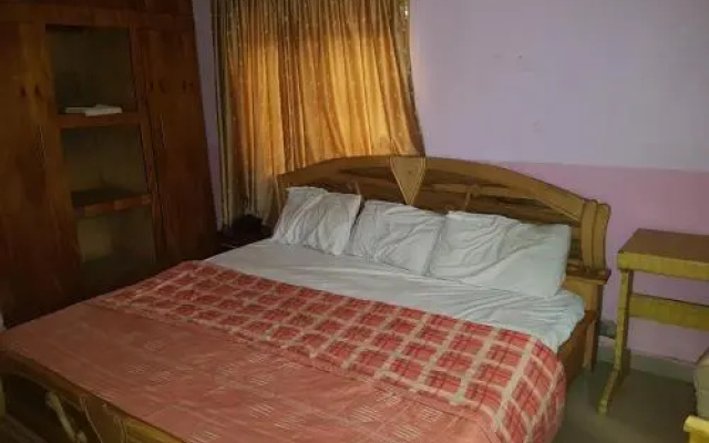 House Of His Glory Suite