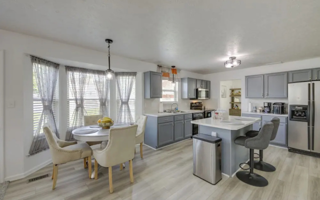 Family-friendly Indianapolis Home w/ Fenced Yard