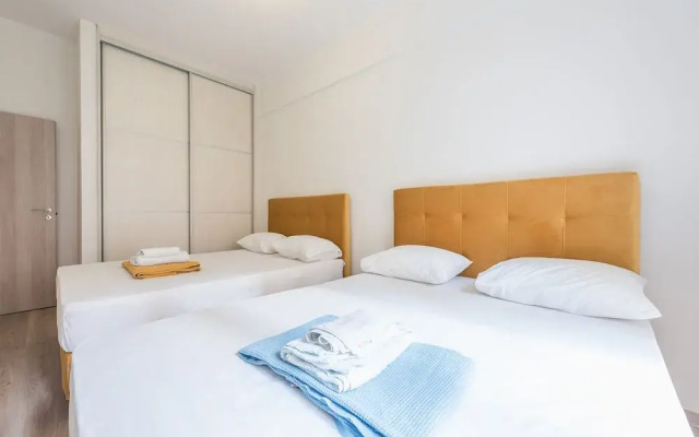 Athens Crystal Suites Apartments