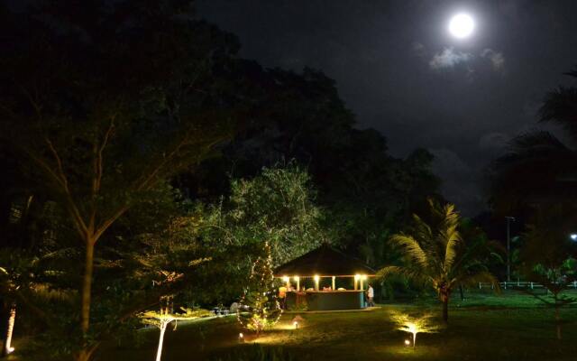 Отель Phuket Campground вид на фасад