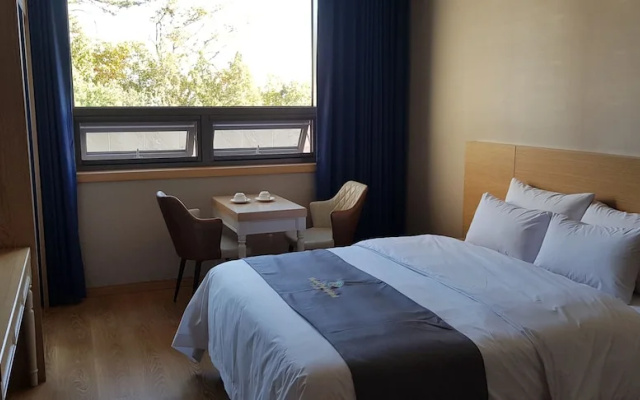 Paju Beautiful Tourist Hotel