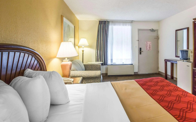 Rodeway Inn & Suites Carrollton