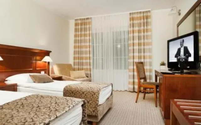 Hotel Cateski dvorec