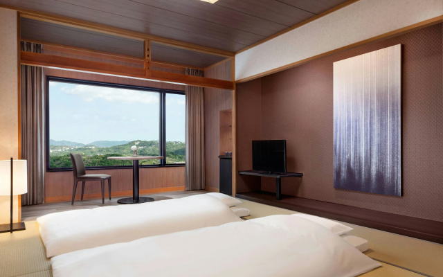 Отель Nanki-Shirahama Marriott