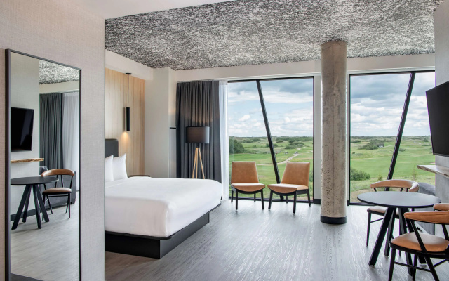 Dakota Dunes Resort
