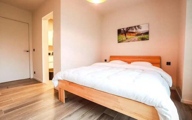 Elegant Stay Near Durbuy