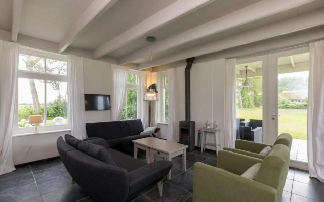 Holidayhome - Lepelstraat 14 Vrouwenpolder Leefgoed de Knotwilg