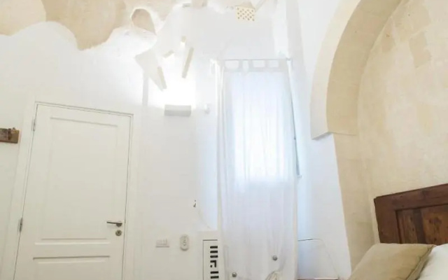 Le Malve Cave Retreat