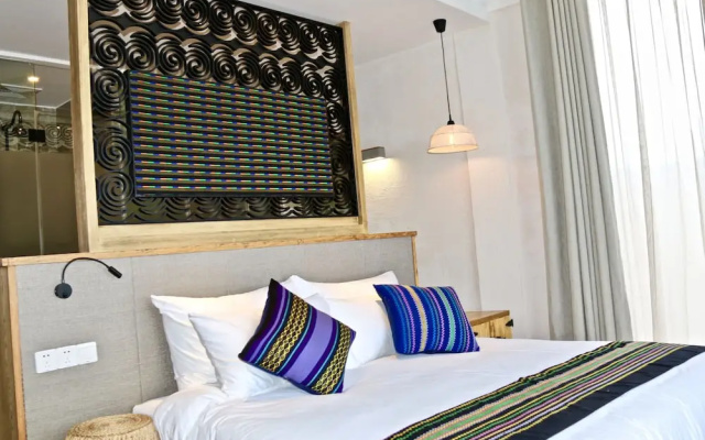 The Twelve Manor•Terraces Lodge