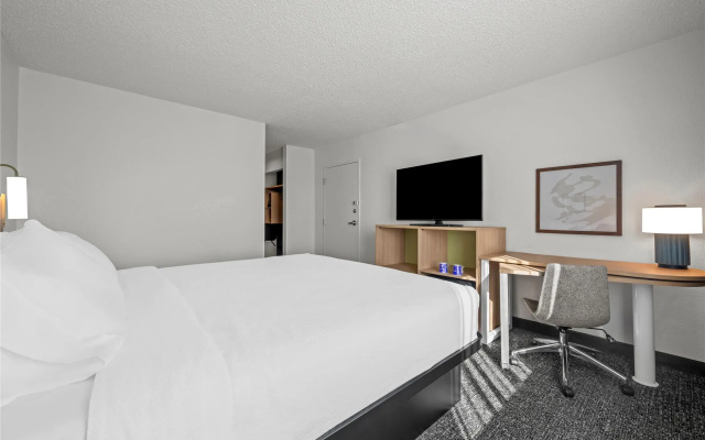 Spark by Hilton Cleveland Beachwood