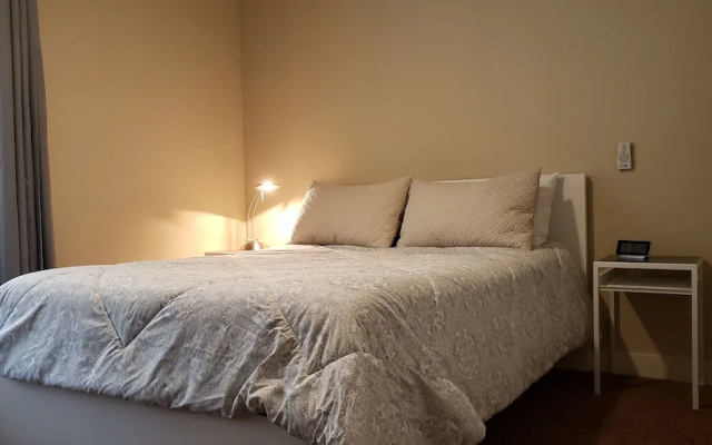 Riverview 2 Bedroom Condo