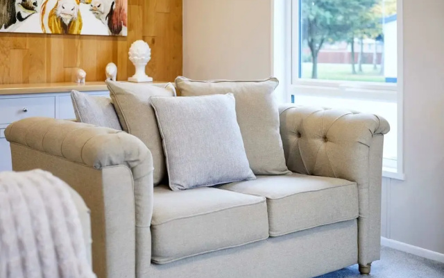 Host Stay Grace Louise Retreat