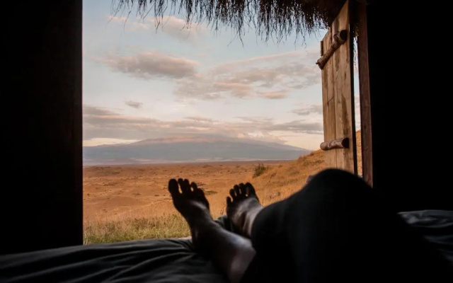 Original Maasai Lodge - Africa Amini Life