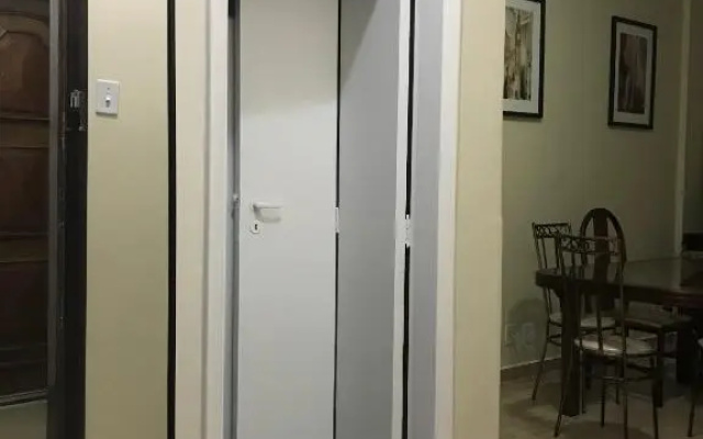Apartmento Copacabana Xavier da Silveira 40 1 Quarto