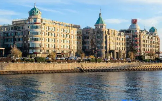 IntercityHotel Dalian Xinghai Square