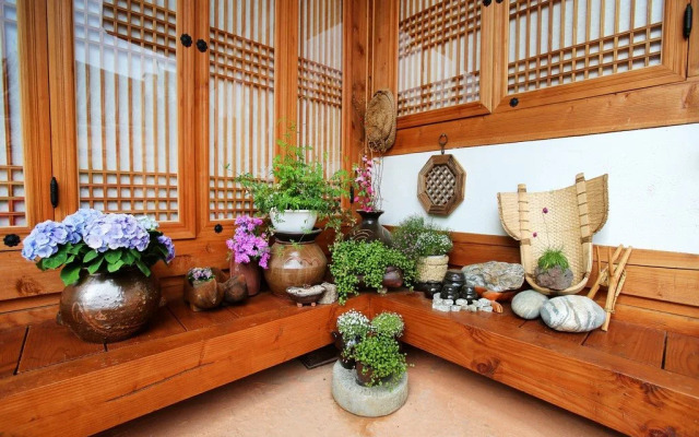Saekdongjeogori Guesthouse