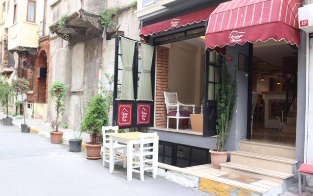 Отель Vintage House Taksim Стамбул вид на фасад