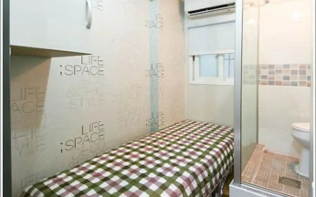 Happy House Jongno