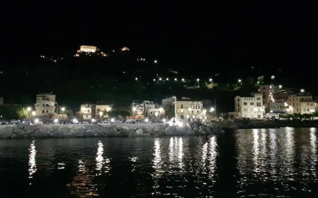 Petra Marina Suite