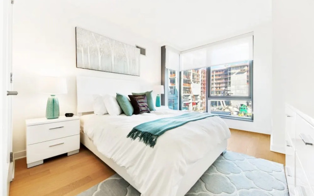 Global Luxury Suites at The Wharf