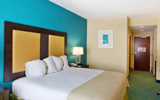 Holiday Inn Hotel & Suites Dalton