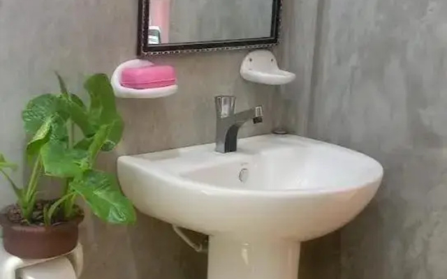 Jayasanka Guest House