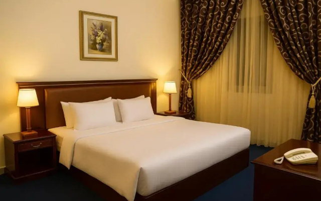Dream Palace Hotel