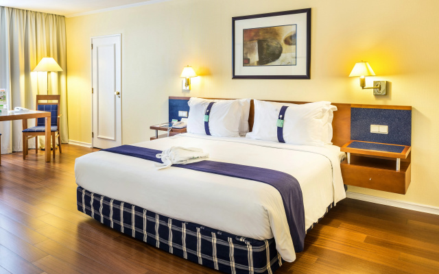 Holiday Inn Lisbon by IHG