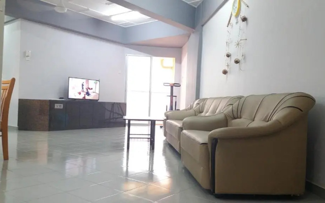 Coastside Homestay