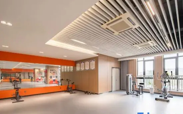 Rezen Select Hotel (Ma'anshan East Railway Station)