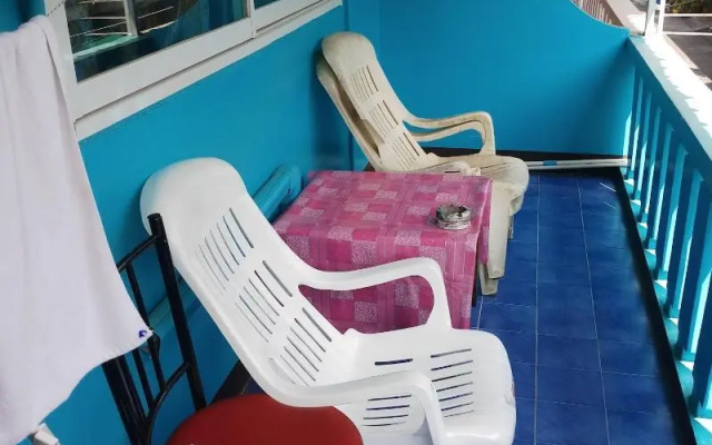 Kata S.T. House