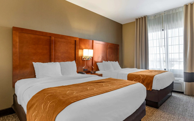 Comfort Suites Grand Rapids South