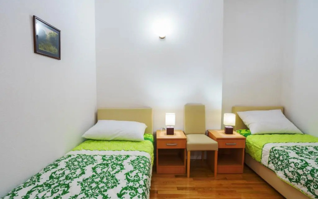 Apartments Zezelj