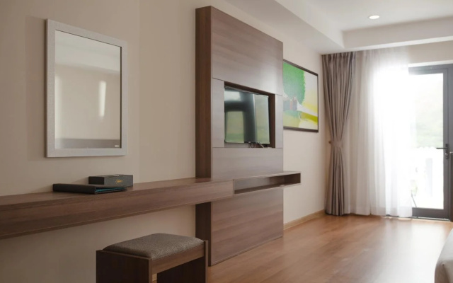 Orbit Hotel Nha Trang