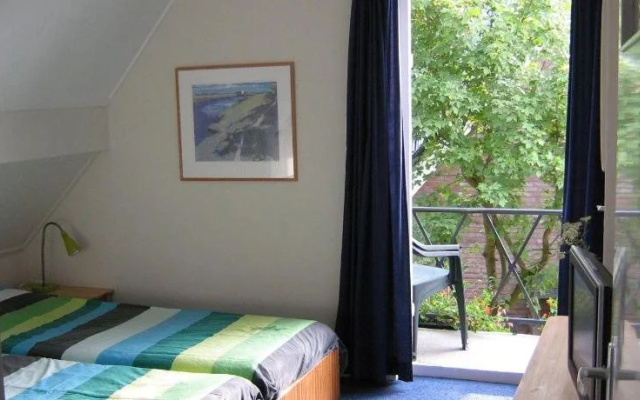 B&B De Esdoorn