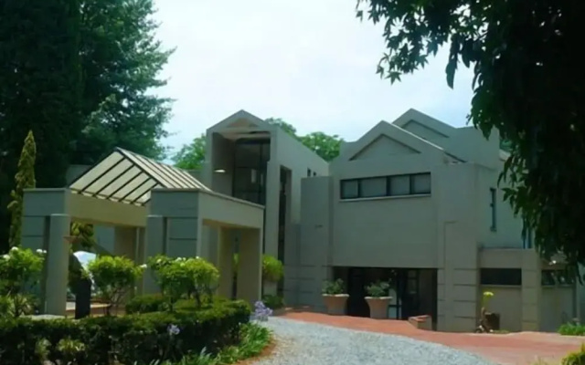 BluSwan Guesthouse
