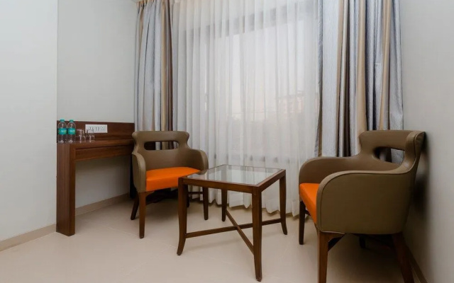 Capital O 28004 Hotel Mathoshree