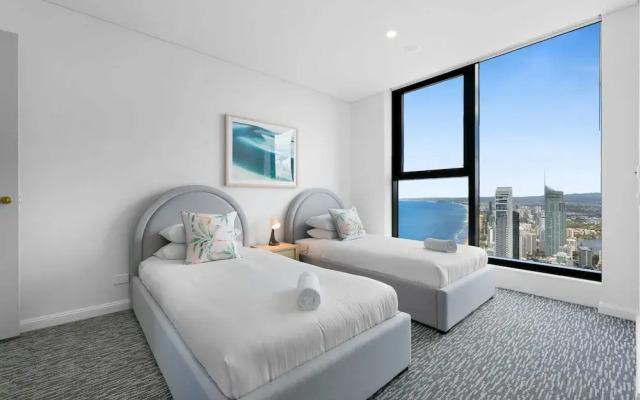 Oceanfront 3-bed With Stunning Views, Pool & Sauna