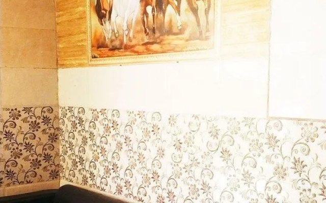 Hotel Keshav
