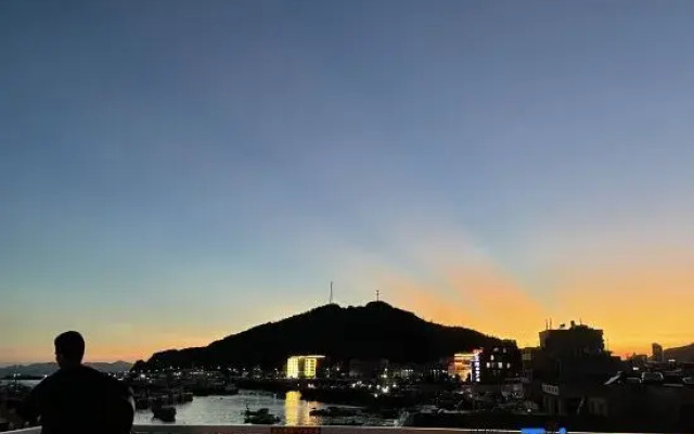 Yixiang Banhai Seaside Homestay (Yangjiang Dongping Branch)